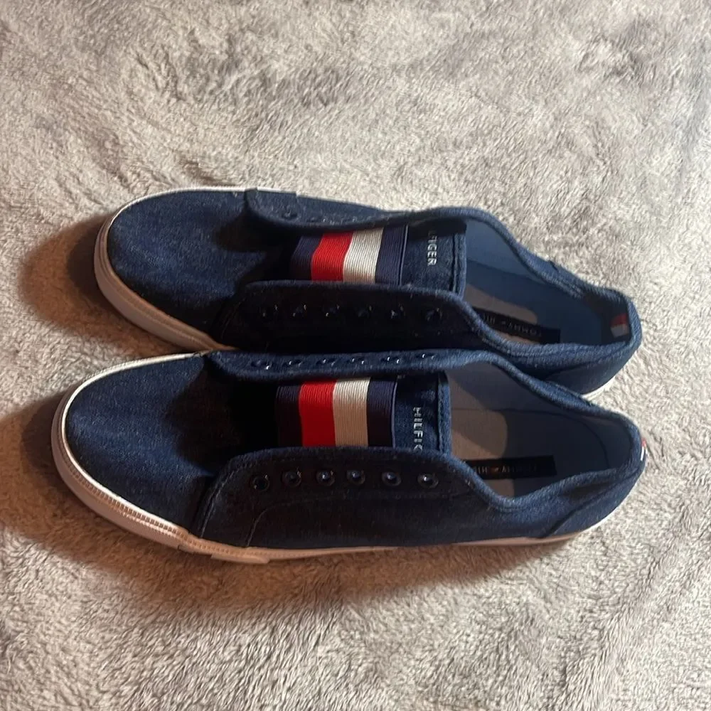 Tommy Hilfiger slip on shoes size 9M